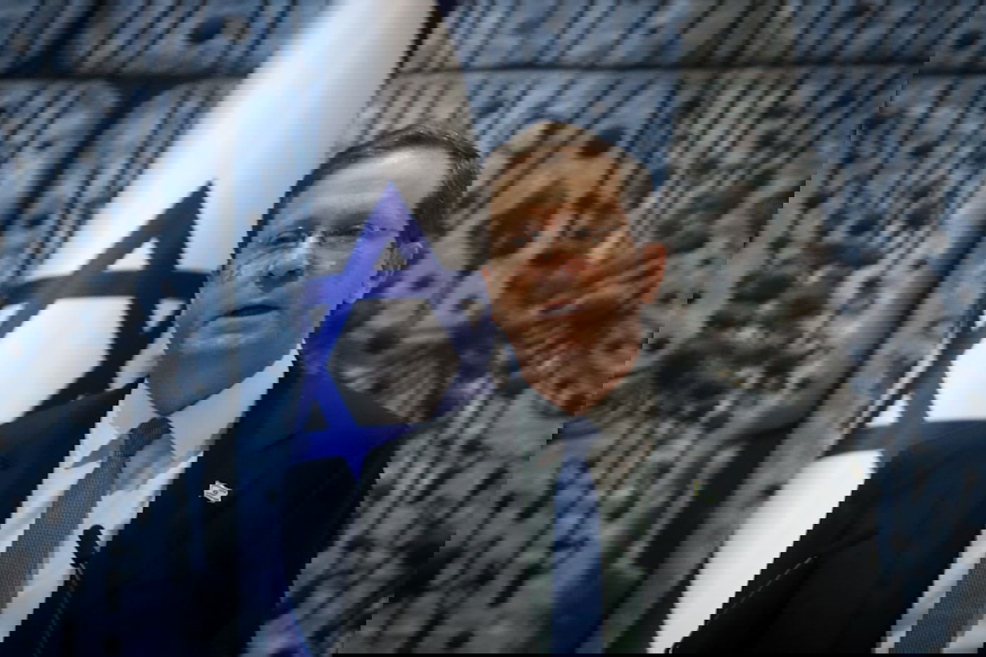 בטקס הממלכתי: נכדו של רבין השתלח בנתניהו