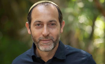 אוריאל מאור בסינגל חדש: "האם שמבכה"