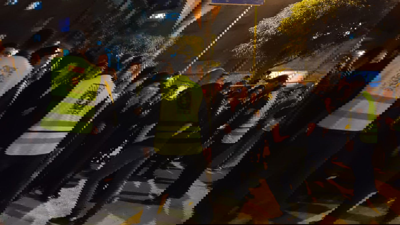 הקיצונים חזרו להפגין נגד הרכבת הקלה; צפו