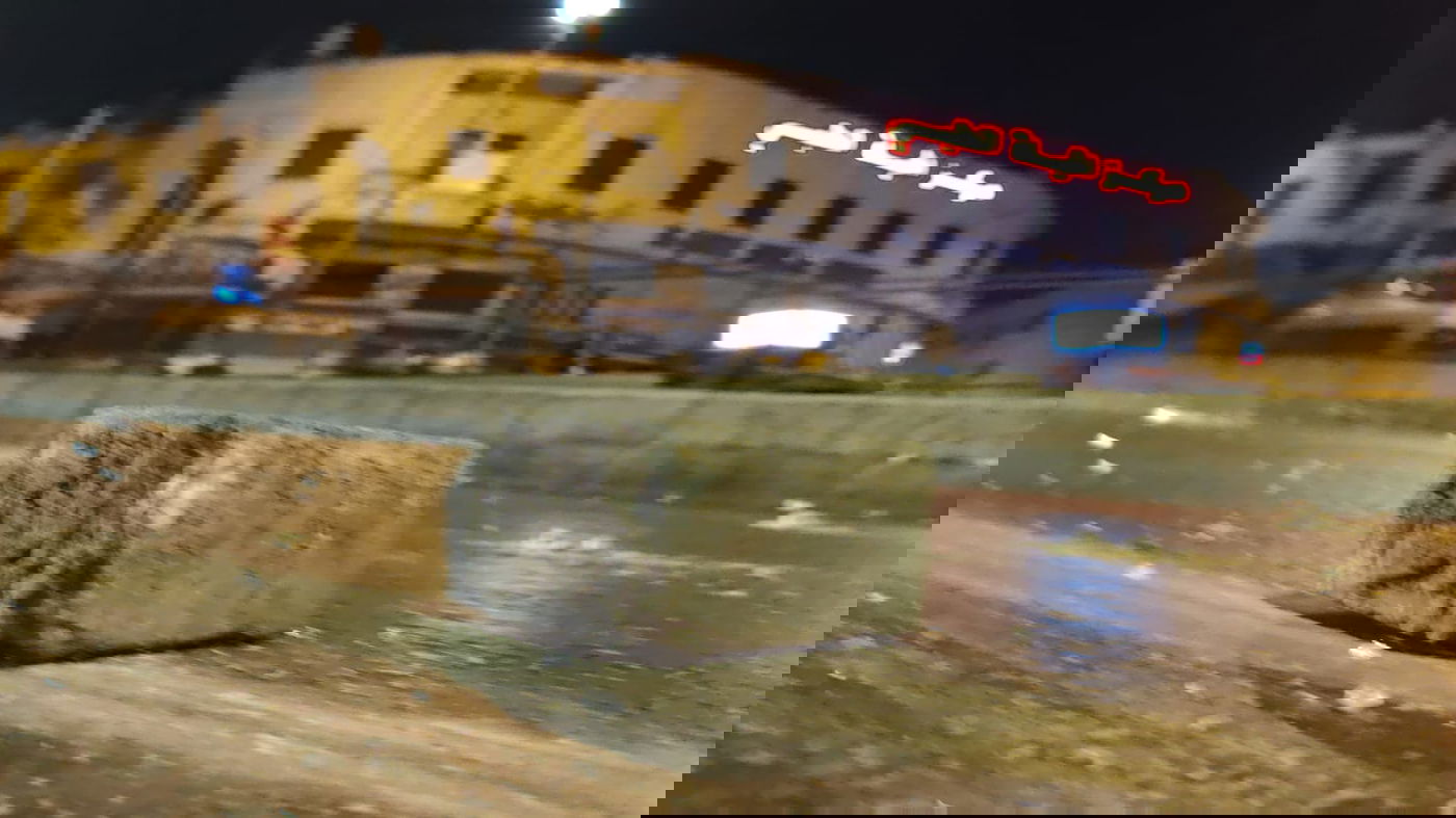 האבנים שיודו על האוטובוס