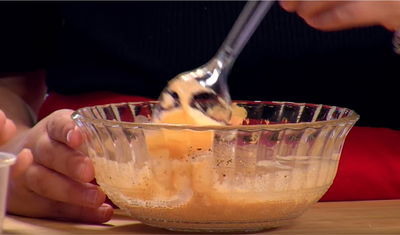 מה יש ב'אלף האיים'? • ילדים מכינים רטבים