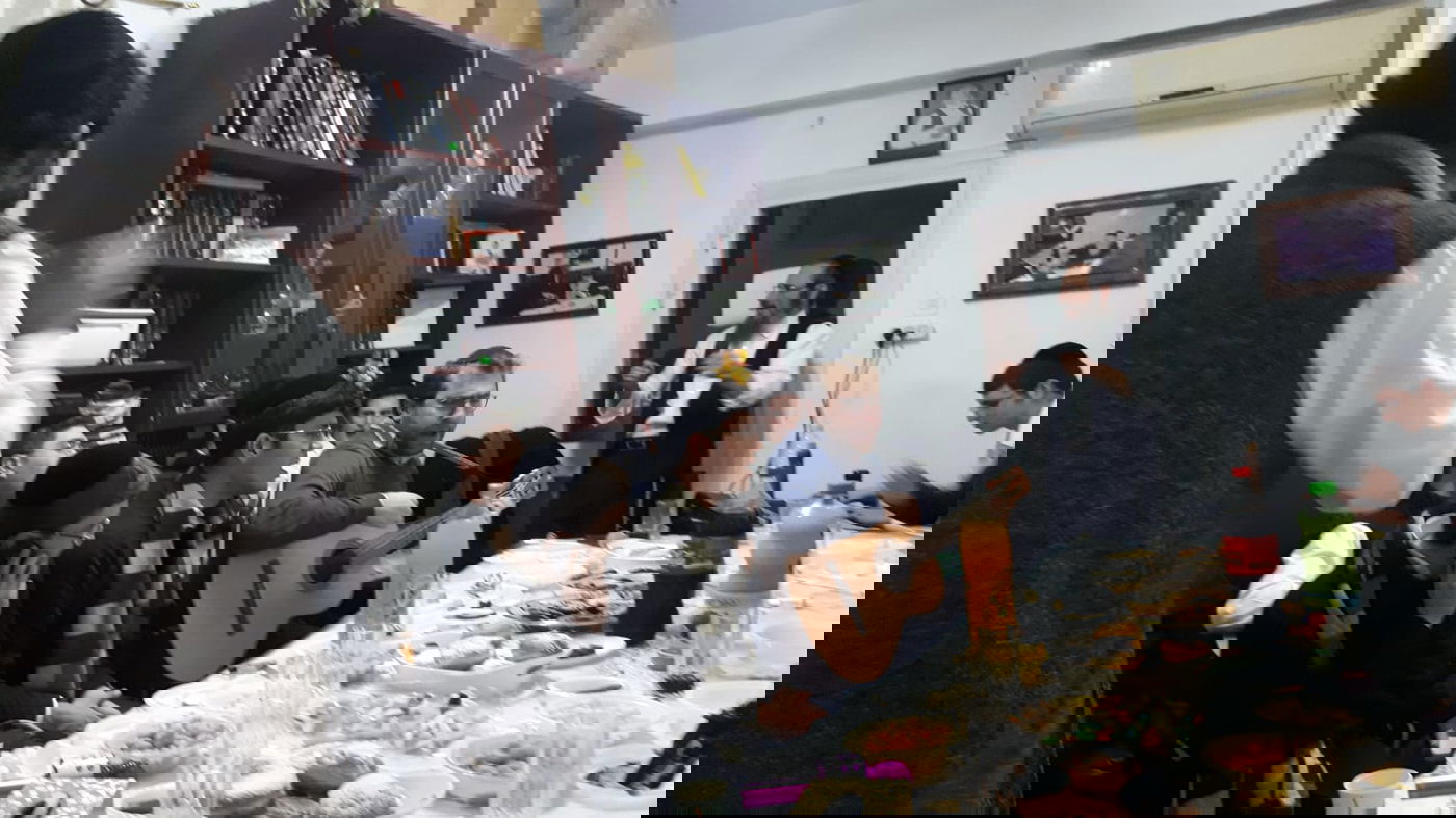 'זיץ' עם בעל המנגן אליהו זלסקו