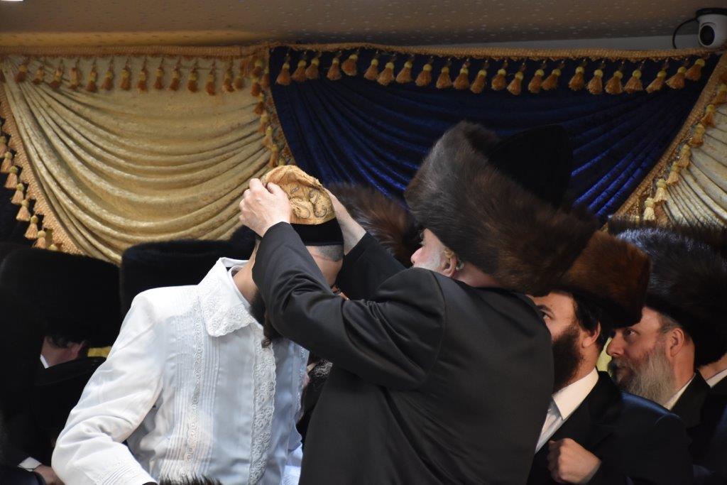 שמחת החתונה לנכדי האדמו"רים ממודז'יץ וואסלוי