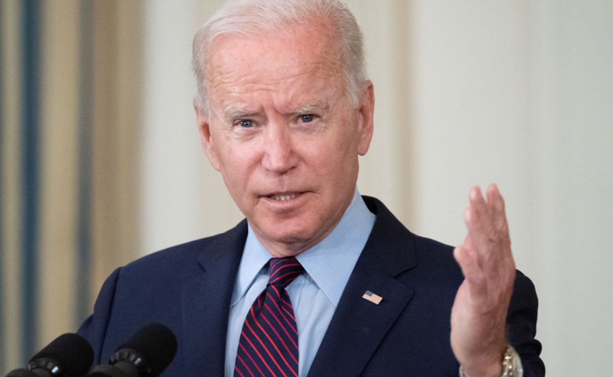 הנשיא ג'ו ביידן בשפל היסטורי בסקרי הקהל