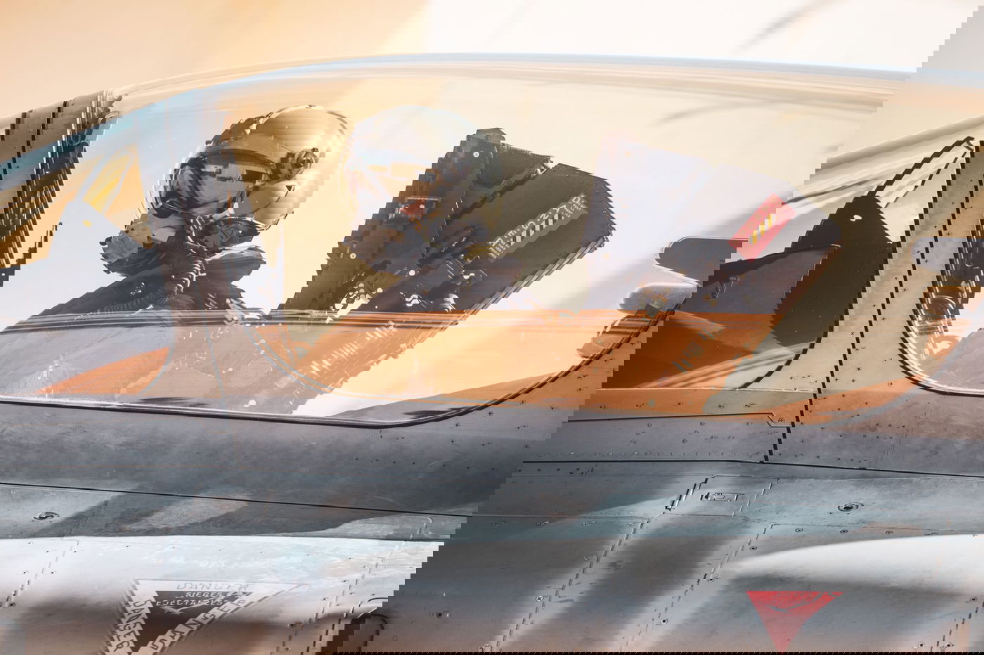 מפקד חיל האוויר של איחוד האמירויות בתרגיל ישראלי; תיעוד מיוחד