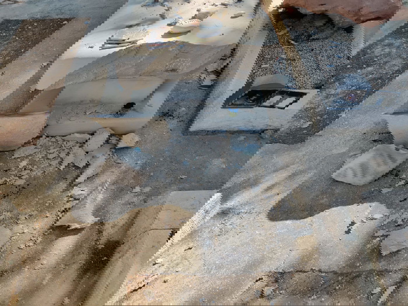 הר המנוחות: אלמונים ניתצו מצבות בלילה