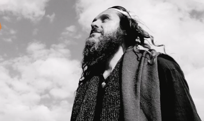 אושרי פיס בסינגל חדש: "כתר"