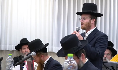 חיים גנץ בקטע חזנות מדוז'יצאי: "ה' זכרנו"