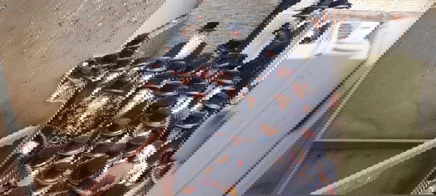 המחנך נפטר, האדמו"ר מויז'ניץ יצא להלוויה • תיעוד