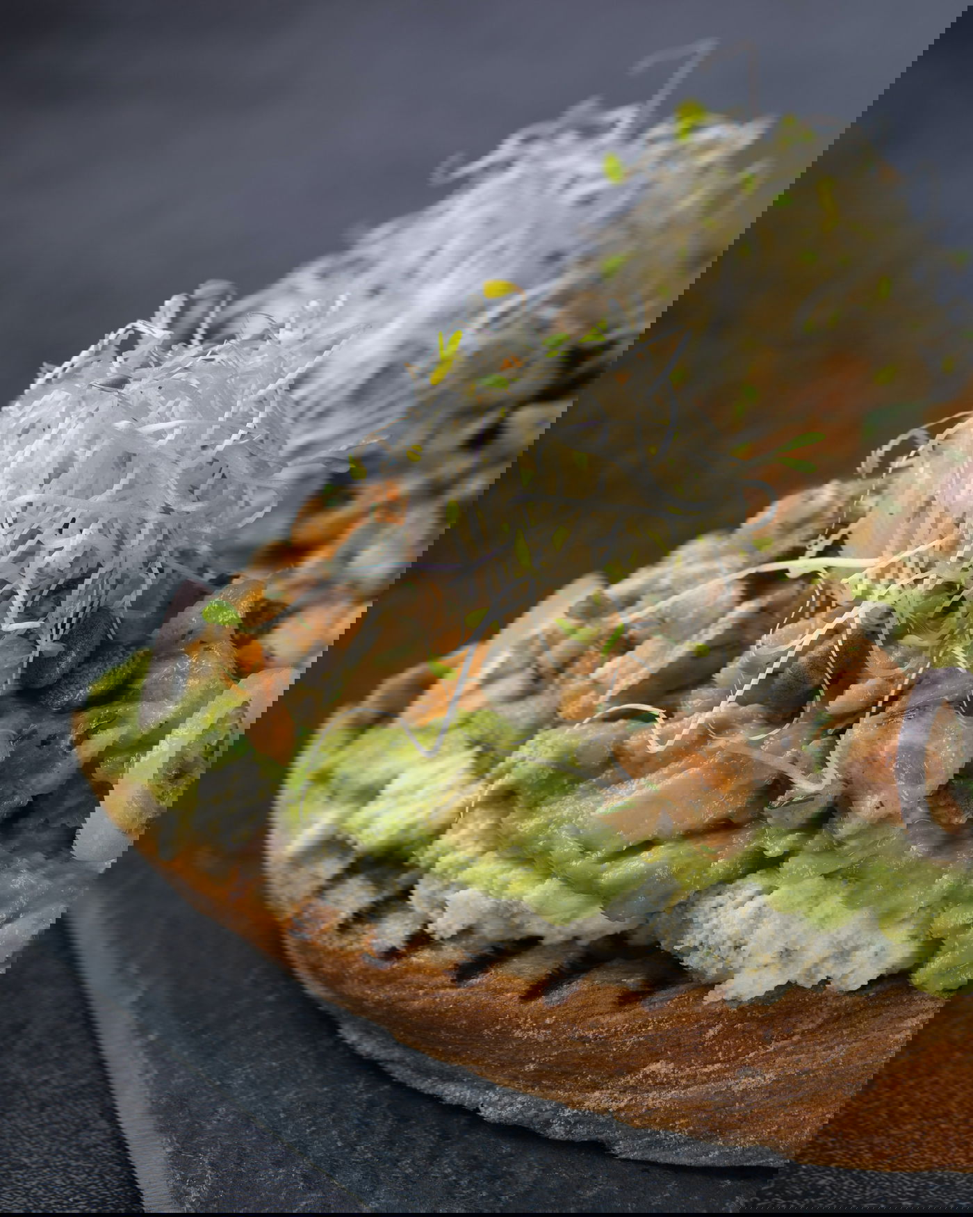 מתכון לטרטר סלמון וקרם אבוקדו