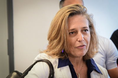 שניים נחקרו בחשד שאיימו על ד"ר שרון אלרעי פרייס