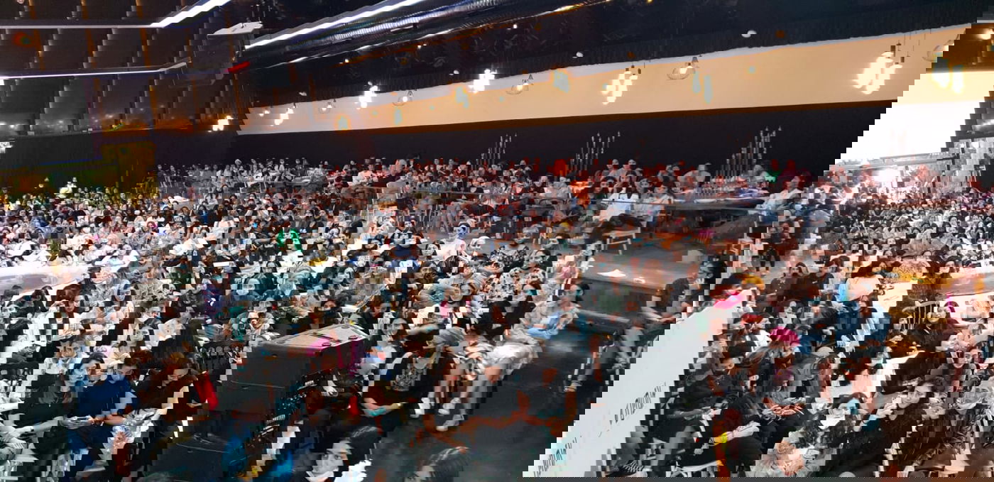 הרב יגאל כהן בירך "שחלק מחכמתו" על הראש"ל • צפו