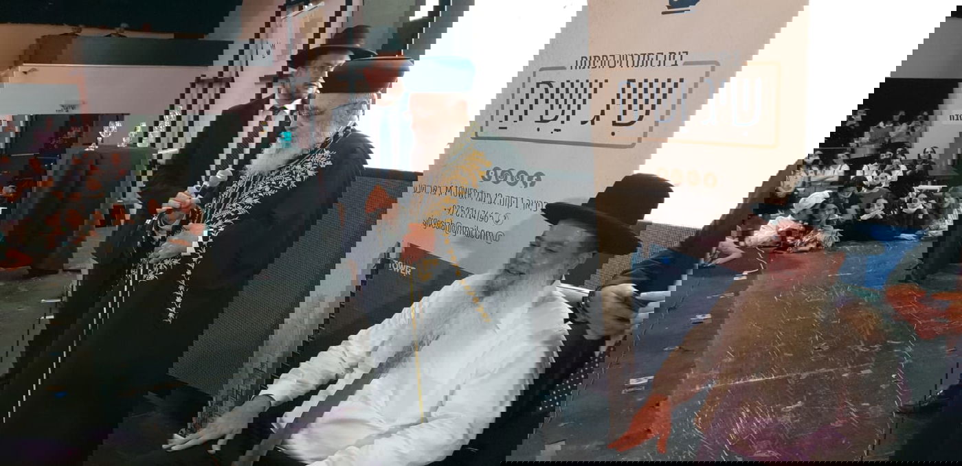 הרב יגאל כהן בירך "שחלק מחכמתו" על הראש"ל • צפו