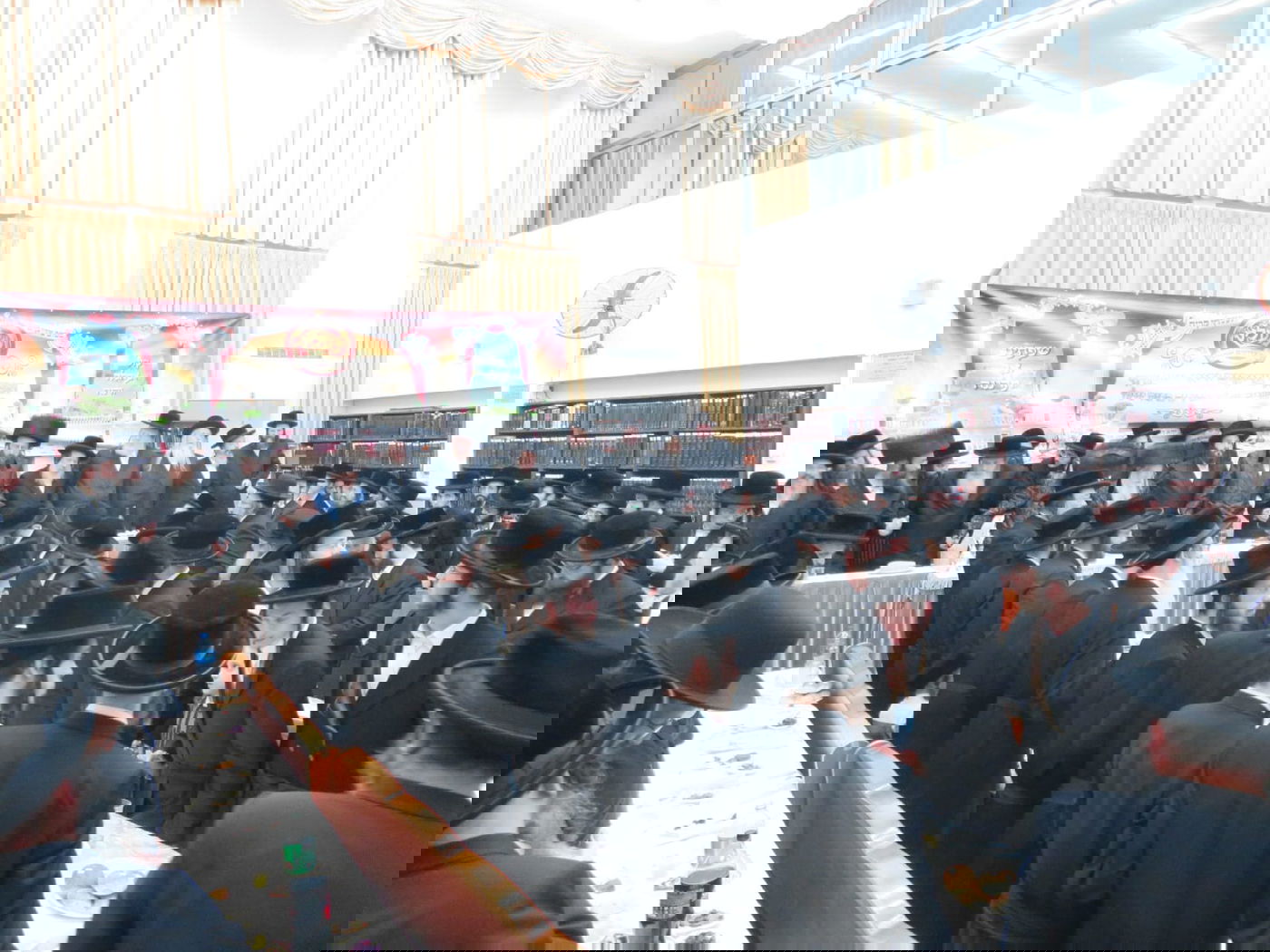 בביאלא בית שמש חגגו אירוסין לבן האדמו"ר