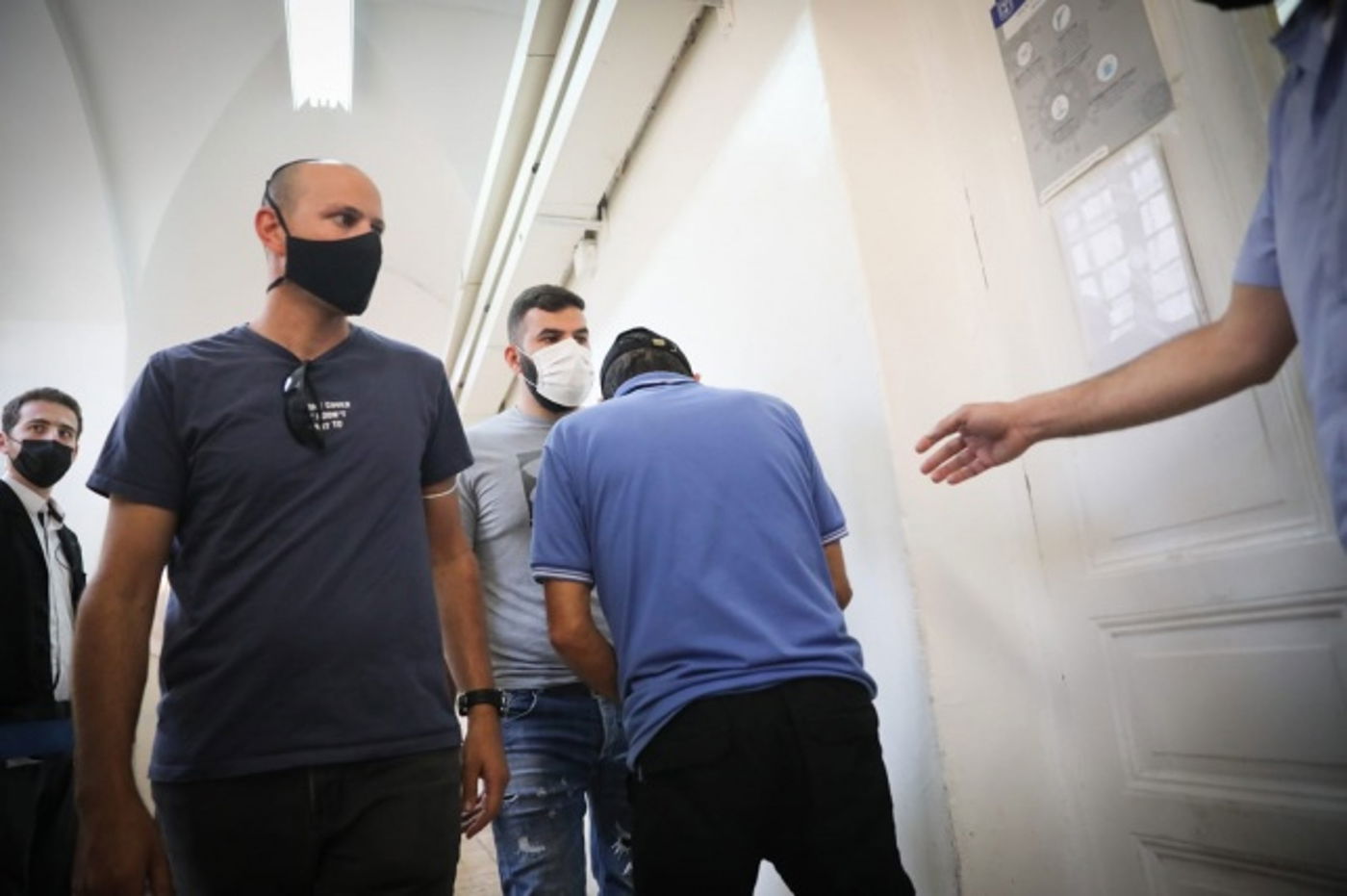 אחד החשודים שנעצרו