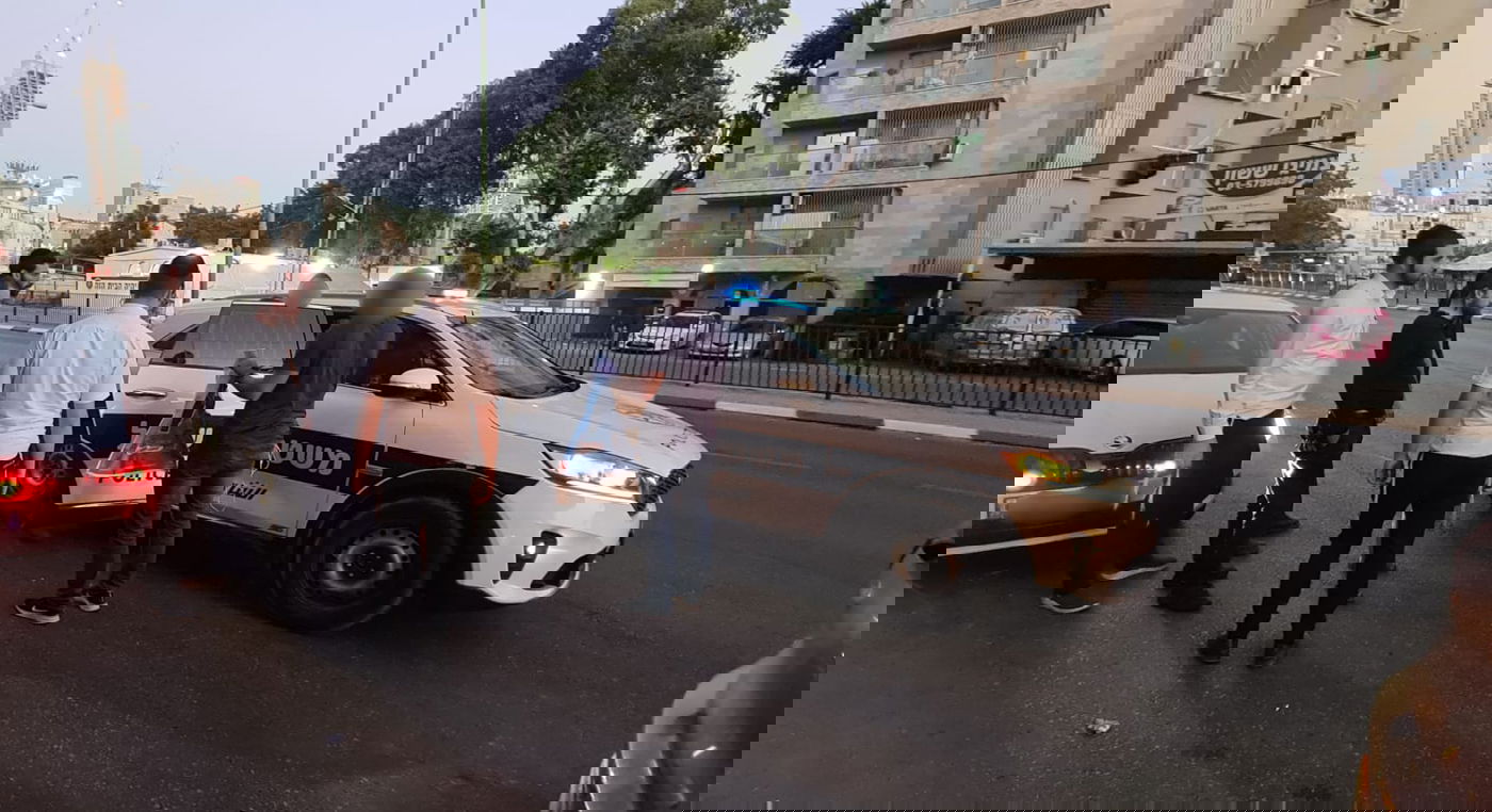 בני ברק: שני ערבים מהצפון פרצו לחנות; ונתפסו לאחר מרדף