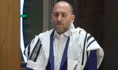 נתנאל הרשטיק והמקהלה: "ממקומך"