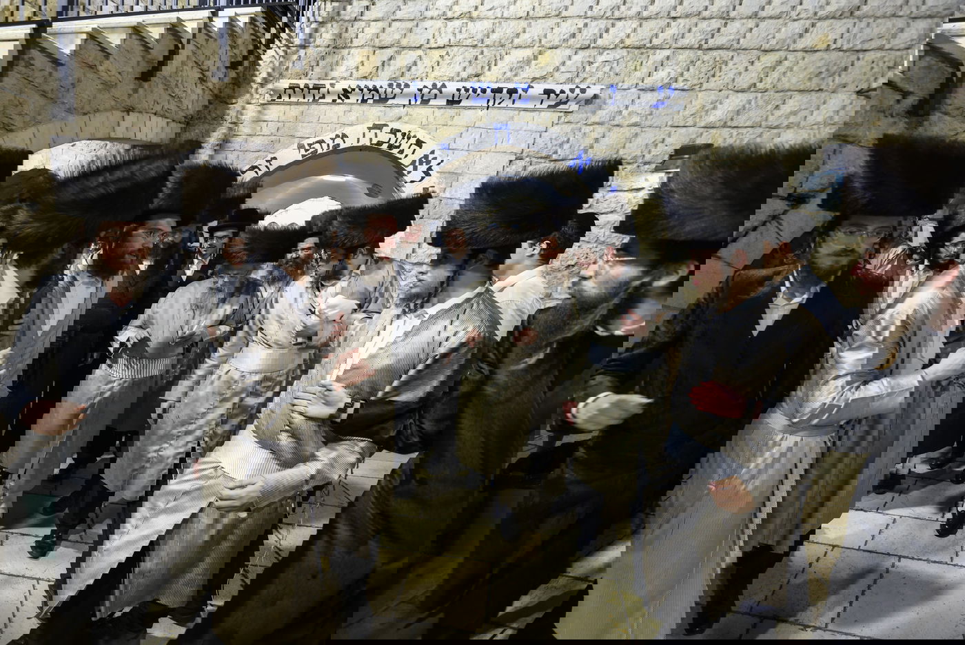 תיעוד: האדמו"ר מפינסק קרלין שבת במירון