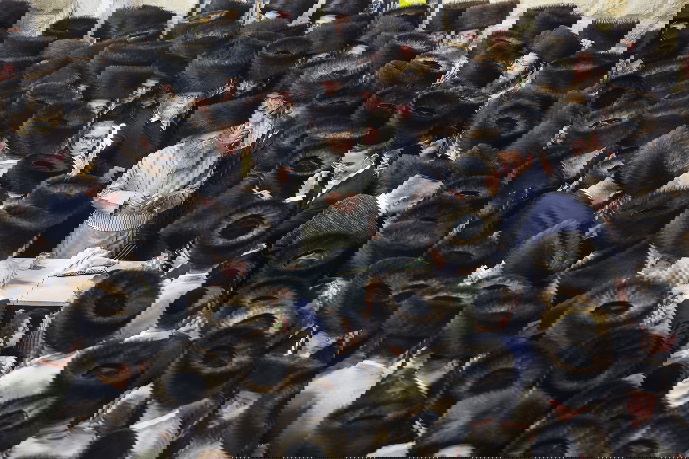 תיעוד: האדמו"ר מפינסק קרלין שבת במירון