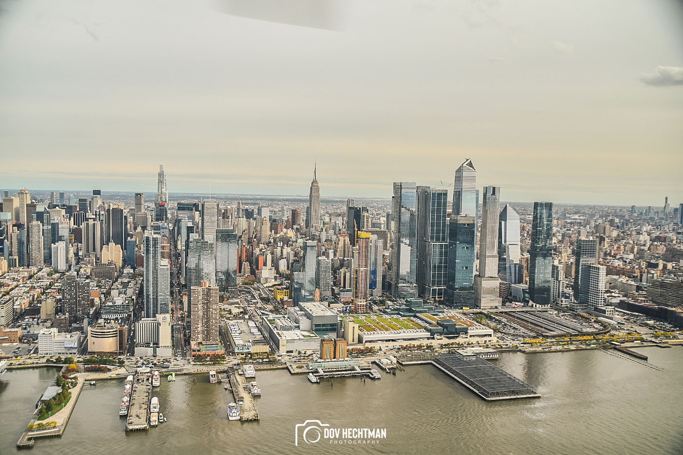 וואו! ניו יורק ומנהטן - בתיעוד מלמעלה • צפו