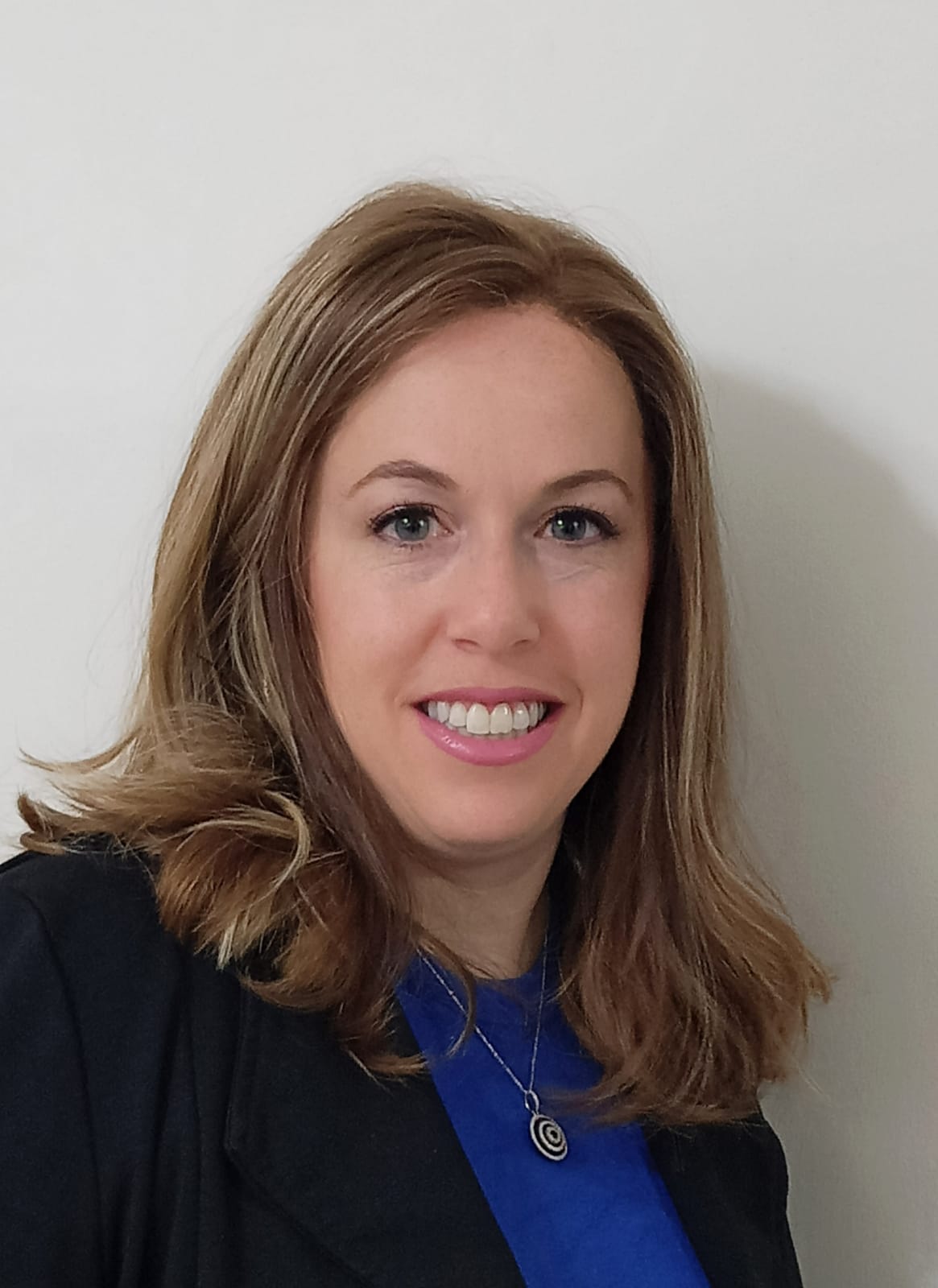 הגב' חנה אירם