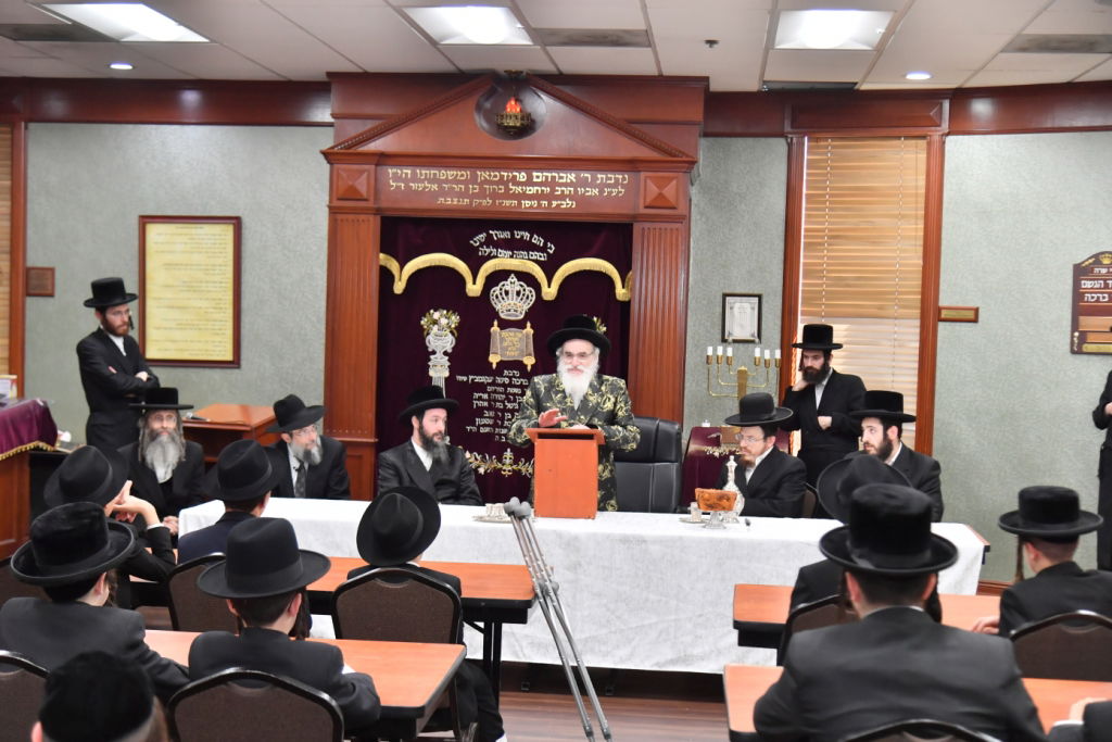 לטובת המוסדות בישראל: ביקורו של האדמו"ר מויז'ניץ בלוס אנג'לס