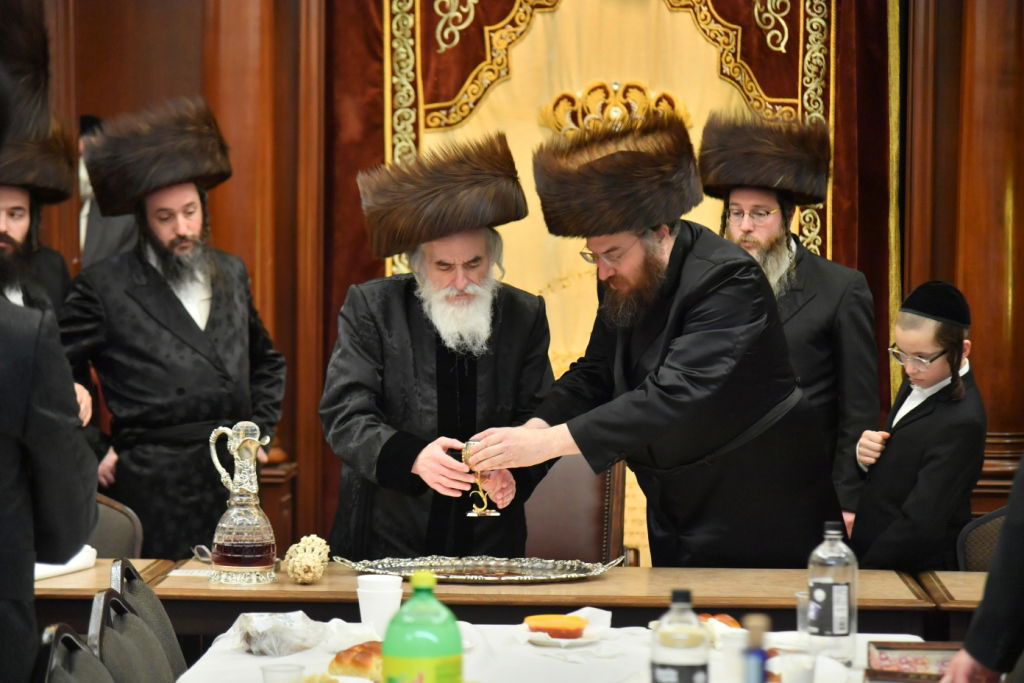 לטובת המוסדות בישראל: ביקורו של האדמו"ר מויז'ניץ בלוס אנג'לס