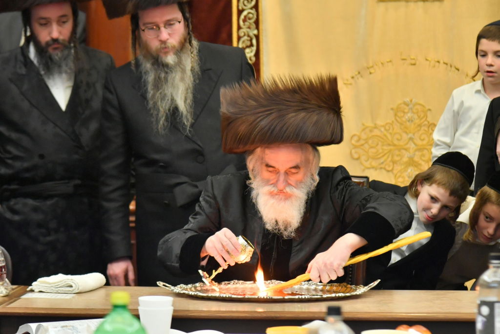 לטובת המוסדות בישראל: ביקורו של האדמו"ר מויז'ניץ בלוס אנג'לס