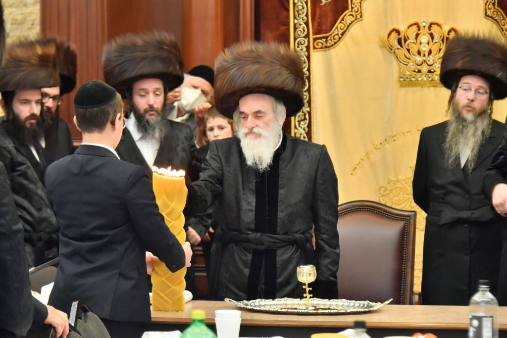 לטובת המוסדות בישראל: ביקורו של האדמו"ר מויז'ניץ בלוס אנג'לס