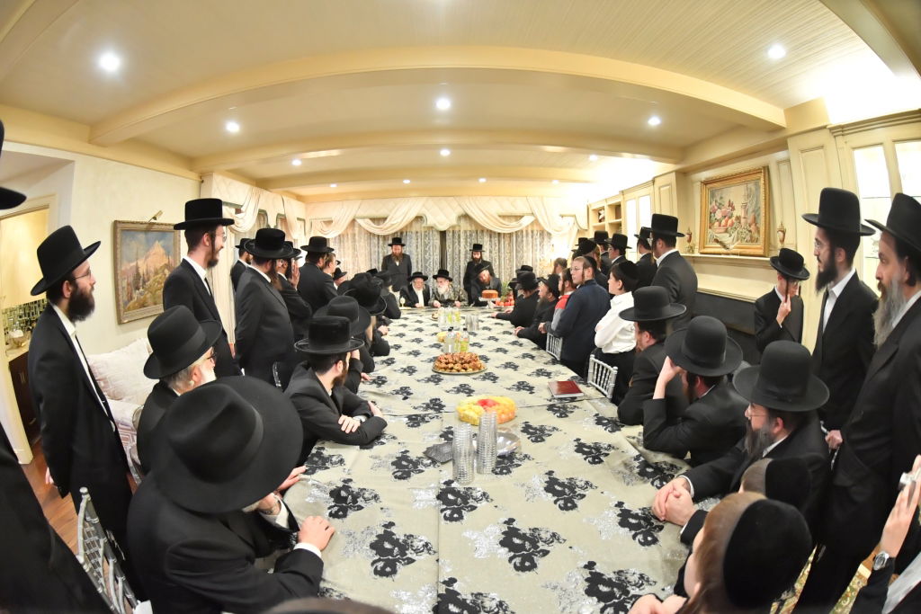 לטובת המוסדות בישראל: ביקורו של האדמו"ר מויז'ניץ בלוס אנג'לס