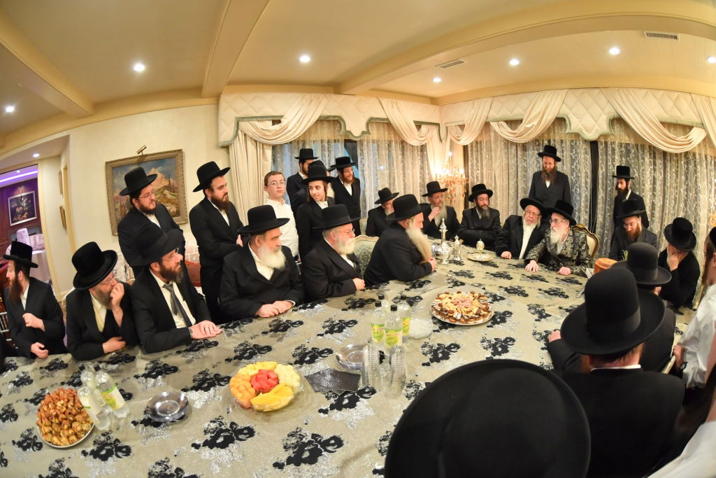 לטובת המוסדות בישראל: ביקורו של האדמו"ר מויז'ניץ בלוס אנג'לס