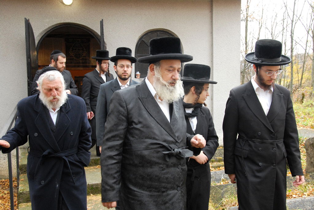 הילולת הרה"ק רבי צבי הירש מרימנוב זיע"א בפולין