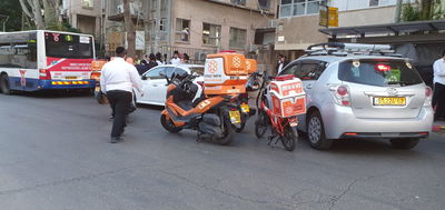 ב"ב: הולך רגל נפגע בינוני מפגיעת אוטובוס