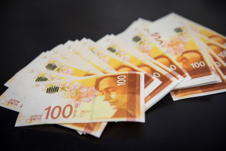 פרשת ויצא: האם חובה לתת מעשר כספים?