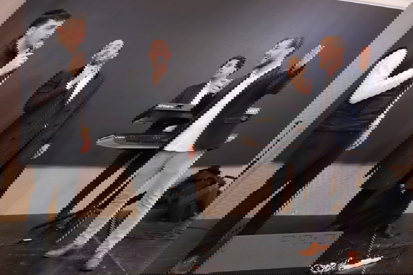 מרגש: הגיטריסט מאיר עוזרי סיים את הש"ס וחגג • צפו