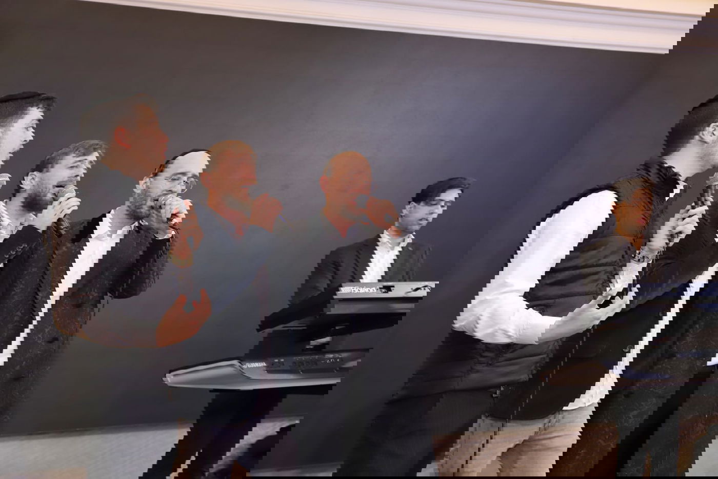 מרגש: הגיטריסט מאיר עוזרי סיים את הש"ס וחגג • צפו