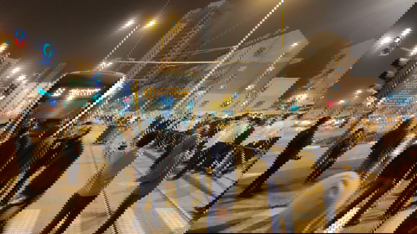 מחאת אהוביה סנדק; שבעה נעצרו • צפו