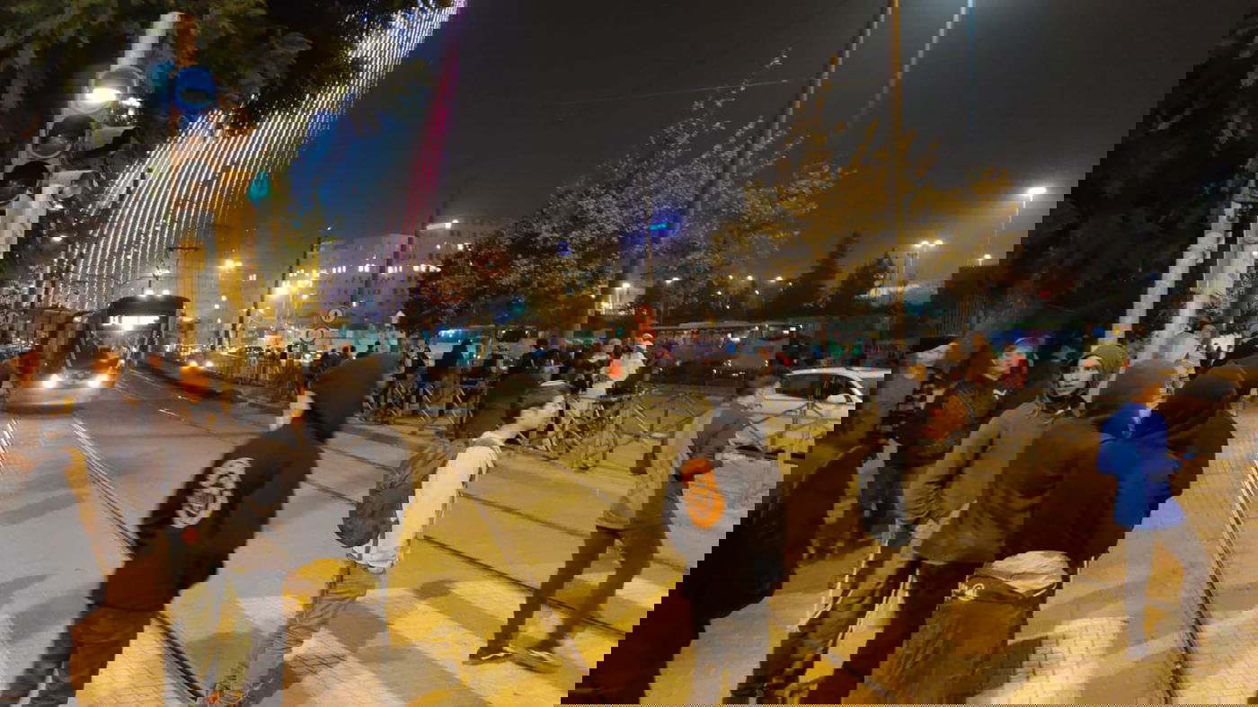 מחאת אהוביה סנדק; שבעה נעצרו • צפו