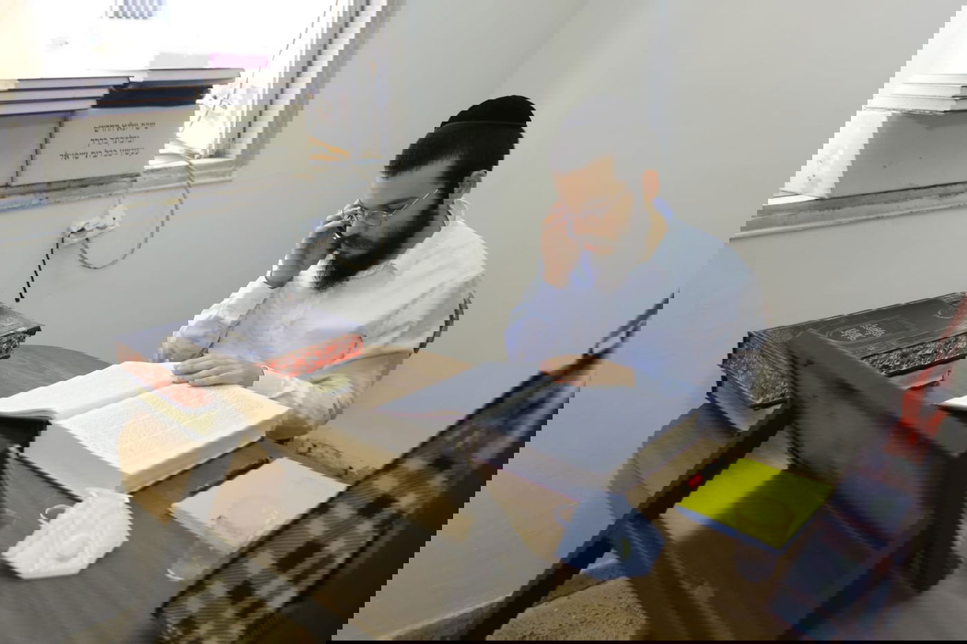 אברך כולל "לומד מרחוק" בתקופת הקורונה