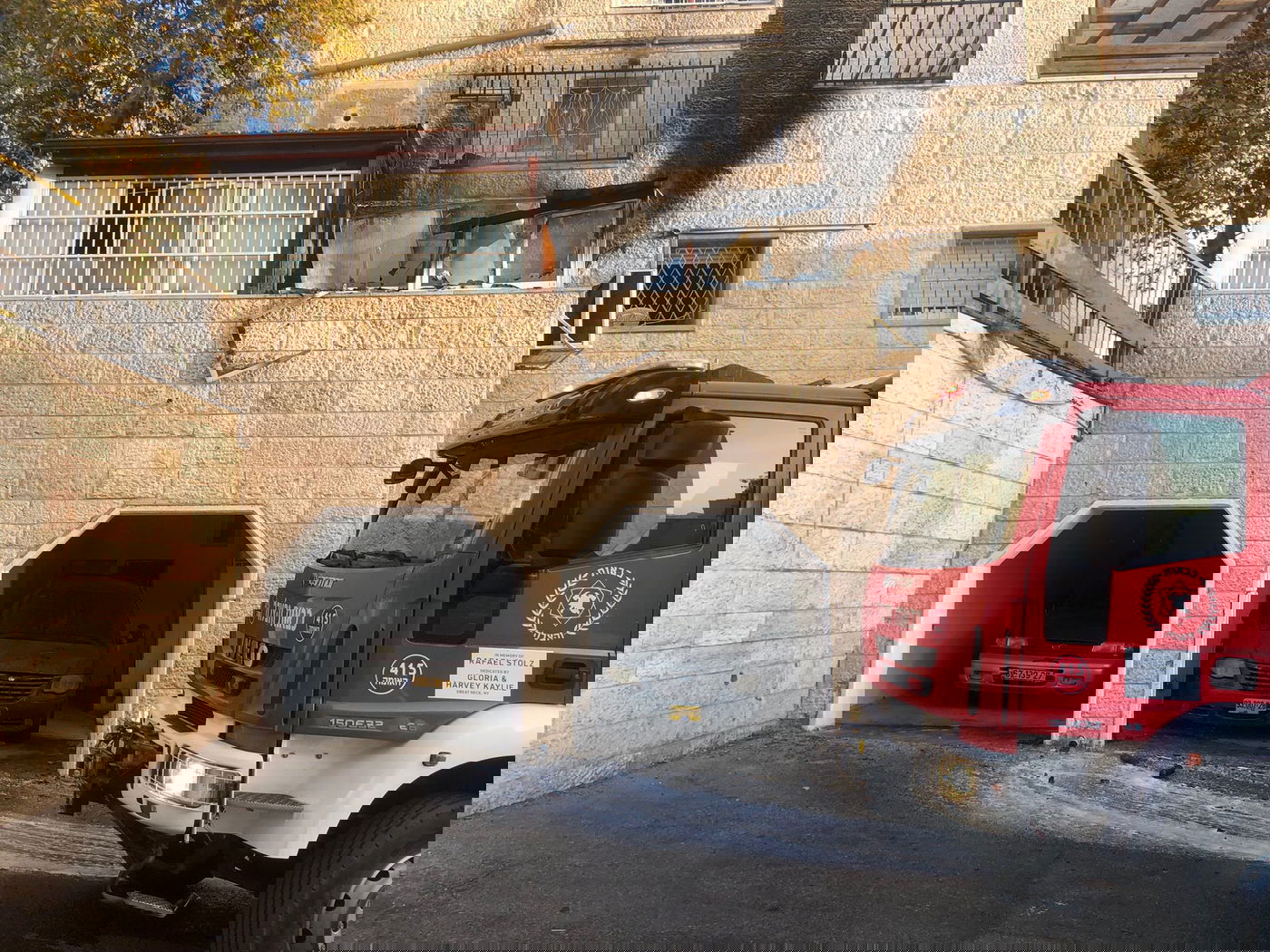 ירושלים: שריפה פרצה בבית כנסת, נגרם נזק