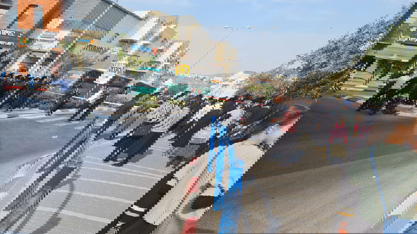 ילדה נפצעה אנושות מפגיעת רכב בבית שמש