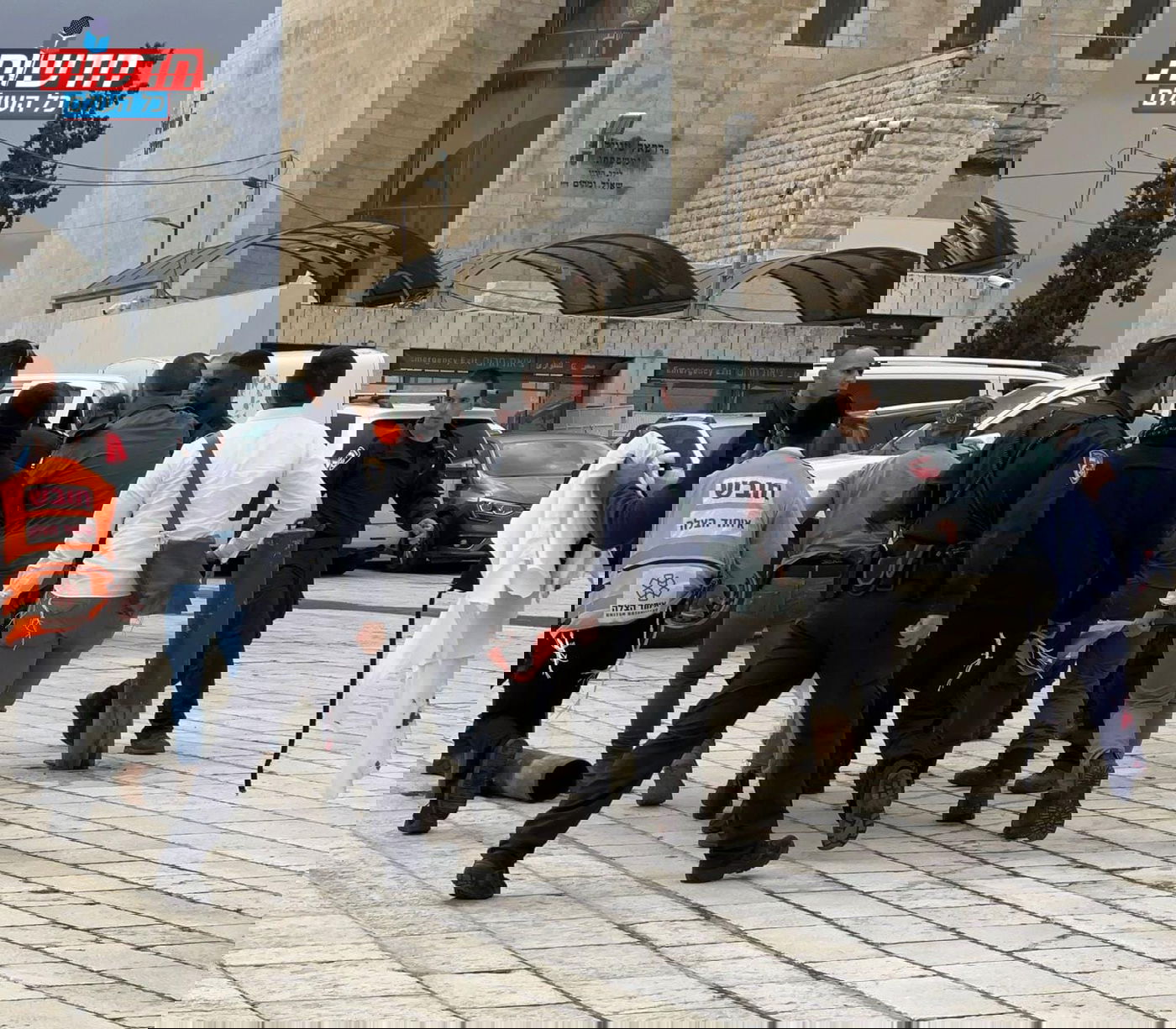 פיגוע בירושלים: יהודי נרצח בדרכו לתפילת שחרית בכותל