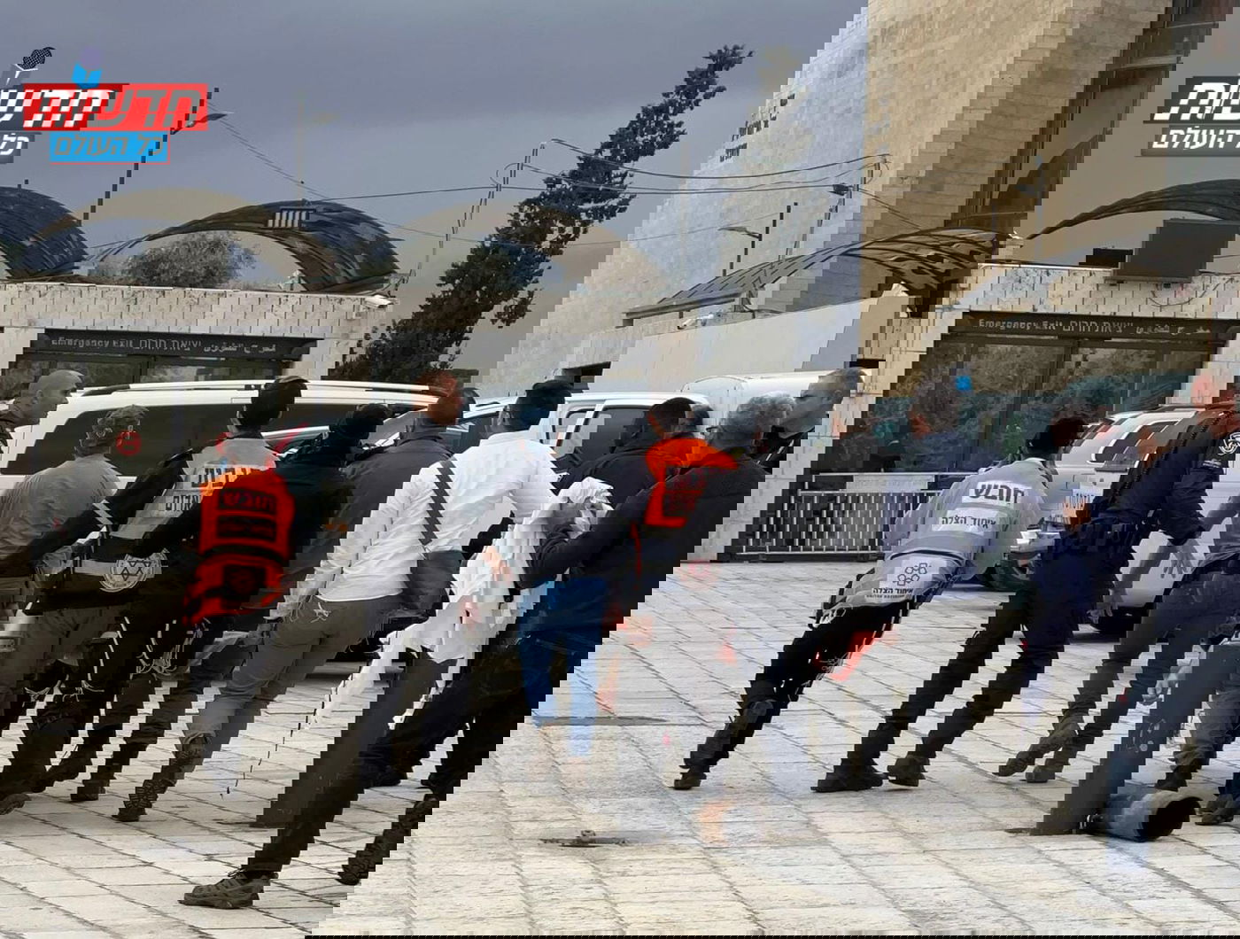 פיגוע בירושלים: יהודי נרצח בדרכו לתפילת שחרית בכותל