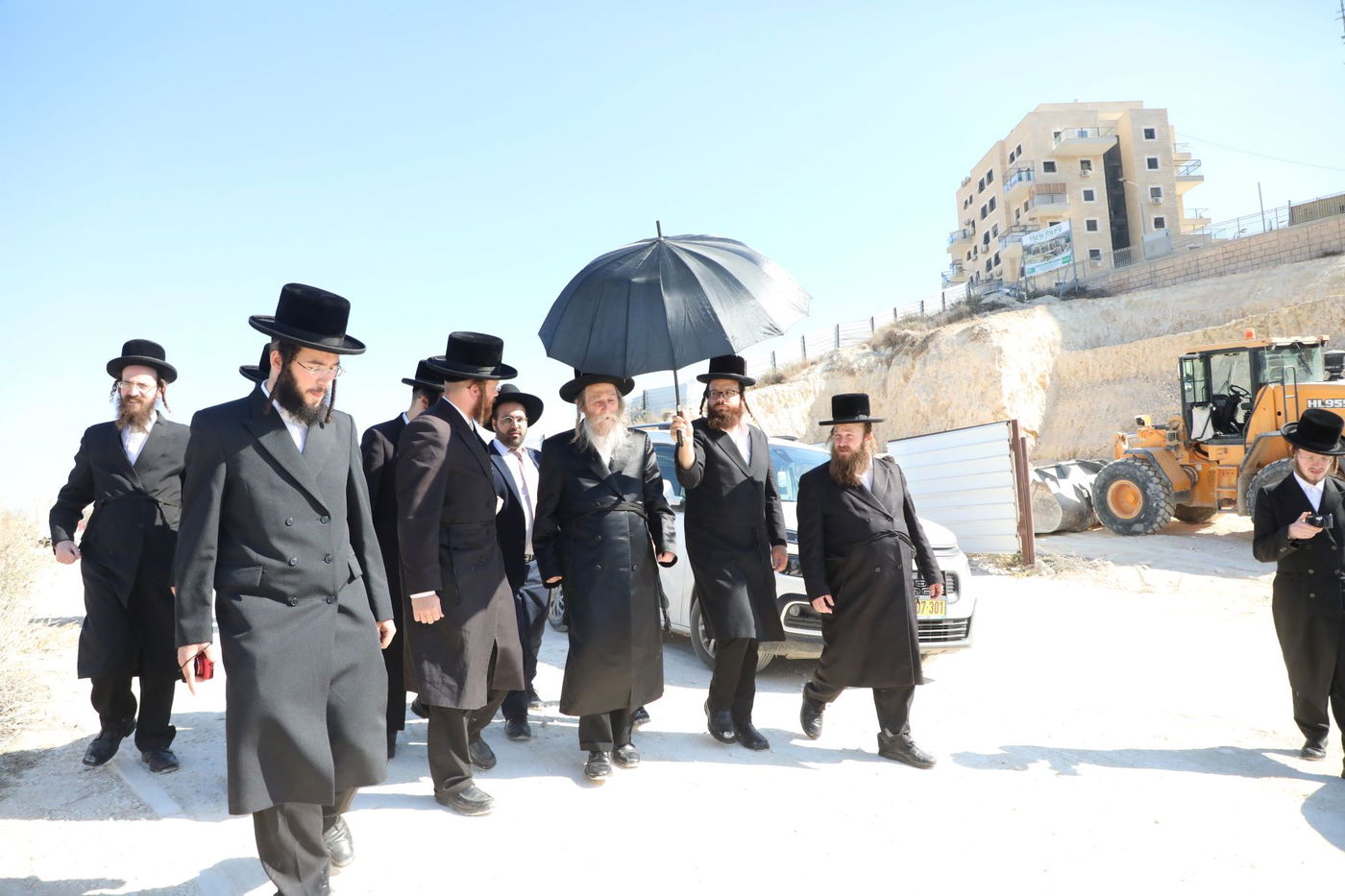 האדמו"ר מערלוי בסיור