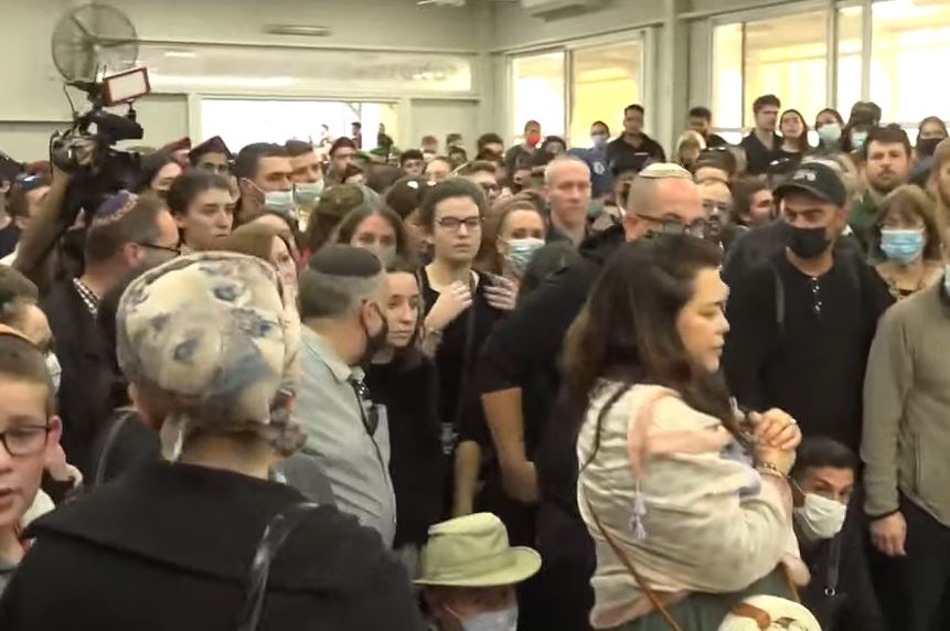 שידור חוזר: הלווית הנרצח מהפיגוע בירושלים