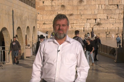 הרב זאבי קצנלבוגן בכותל המערבי, היום