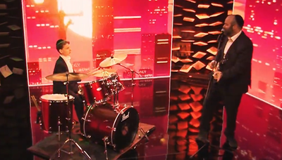 יהודה גרובייס בסינגל קליפ לכבוד בר המצווה של בנו