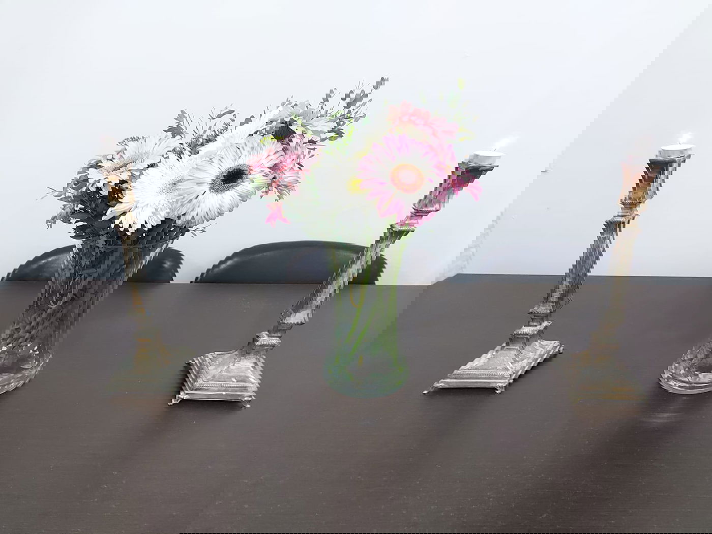 מאיפה המנהג להדליק נרות במוצאי שבת?