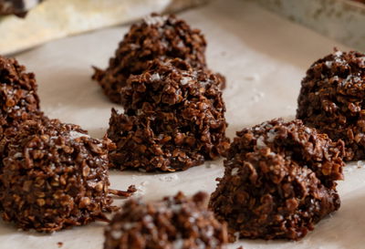 כדורי קוואקר ושוקולד