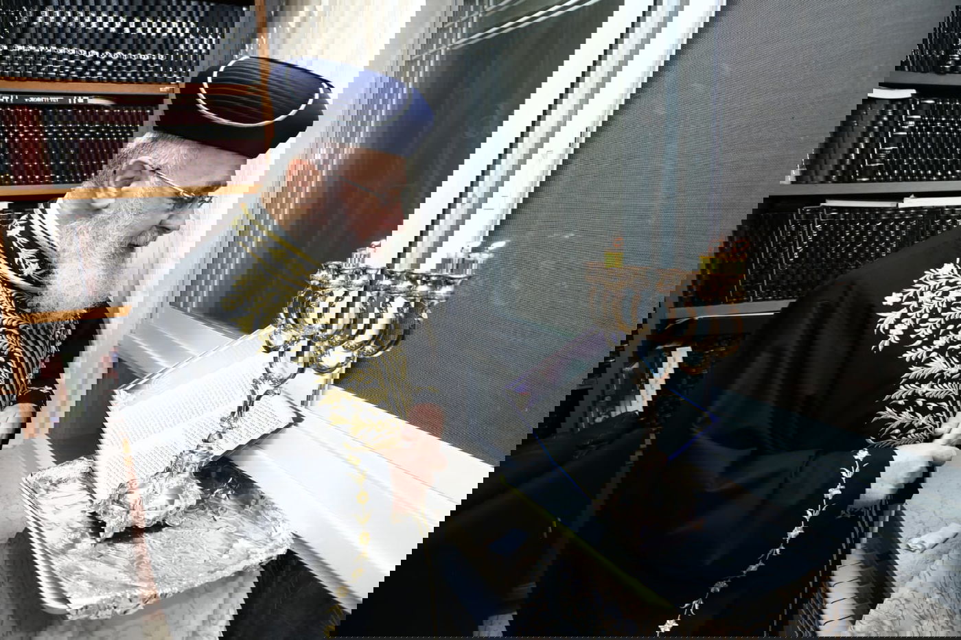 תיעוד: ההדלקה של הראשון לציון הגר"י יוסף